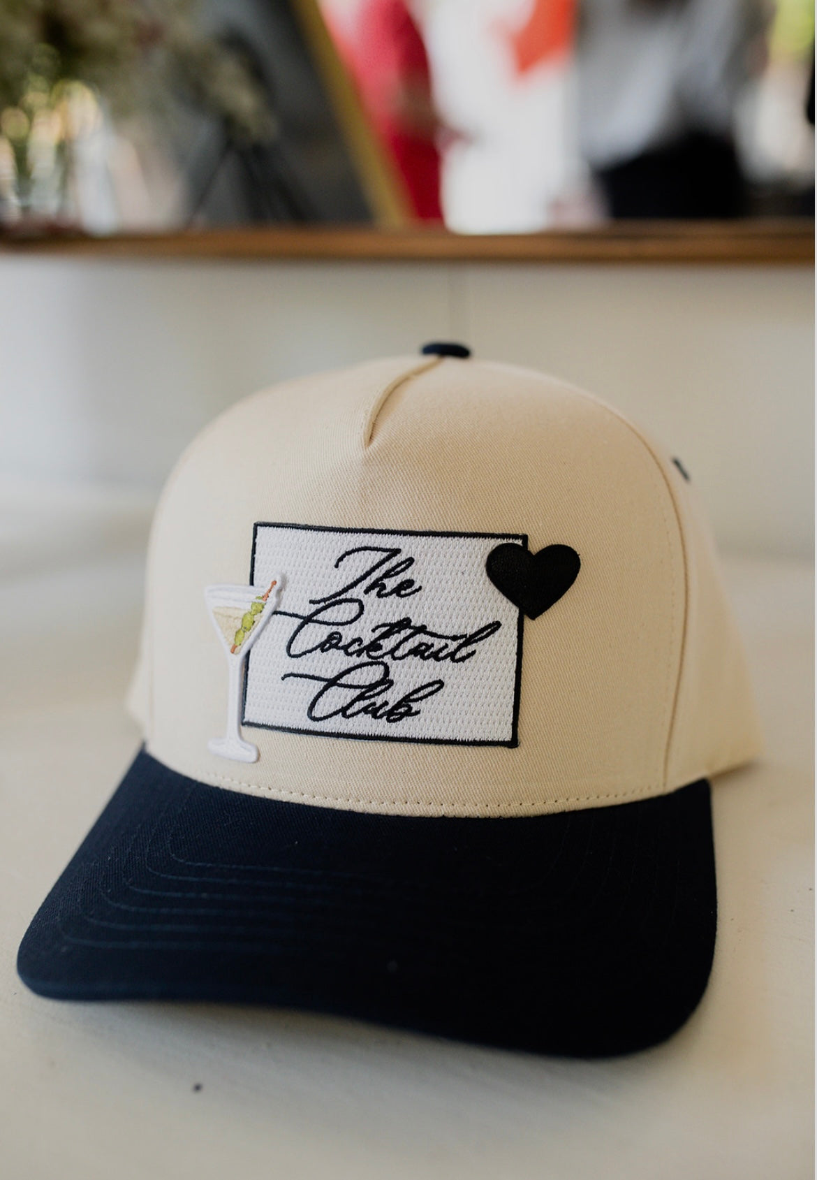 Cocktail Club Trucker